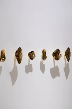 Specktrum Amalia Hook - Golden Round Small