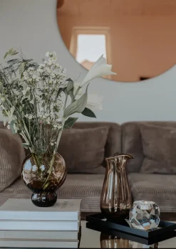 Specktrum Meadow Pitcher No. 3 - Cylinder - Topaz