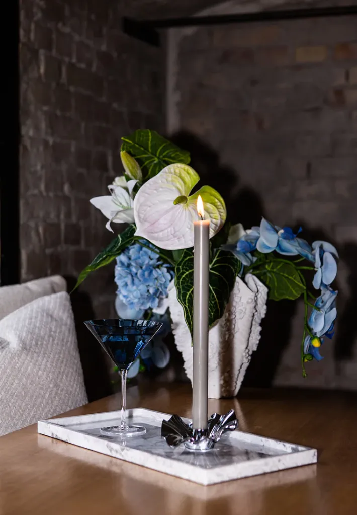 Specktrum Meadow Stemware - Blue Martini glass