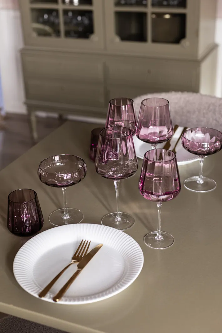 Specktrum Meadow Stemware - Plum Drinking glass