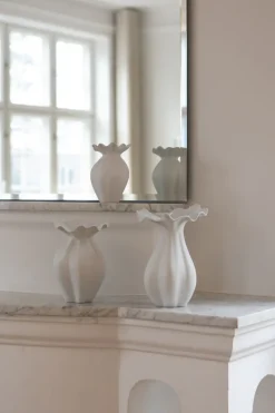 Specktrum Nellie Vase - Off White Large