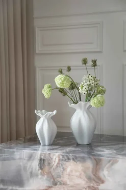 Specktrum Nellie Vase - Off White Small