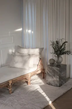 Specktrum Phantom Cube Table - Horizon Side Table