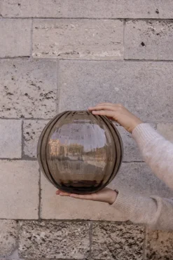 Specktrum Sadie Vase - Line - Topaz Medium