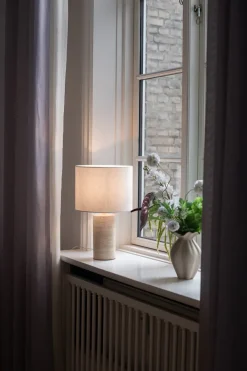 Specktrum Sylvester Lampshade - Wide 28x21.5 white