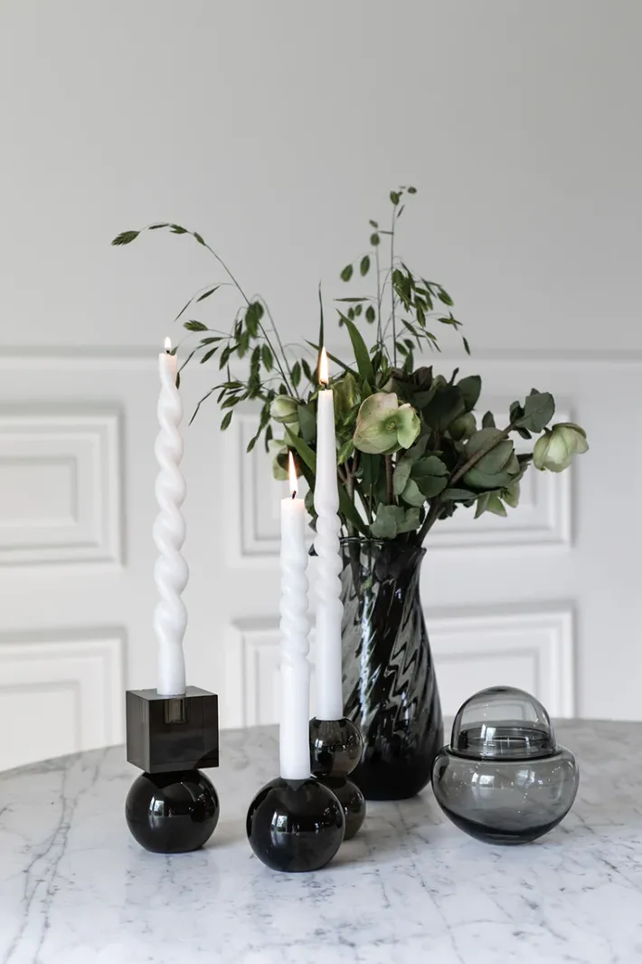 Specktrum The Pearl Candle Collection - Packed with 4 Pieces per box - White Pearl Fully Curled